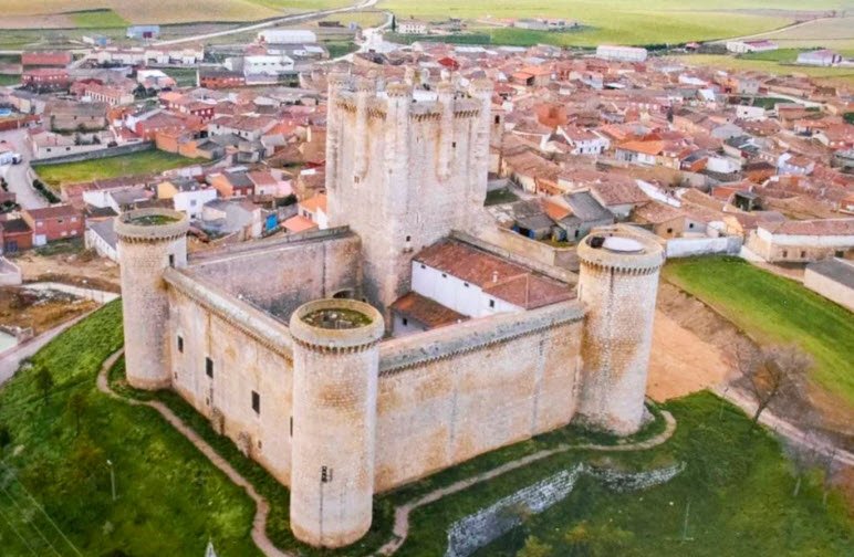 Castle of Torrelobatón, Spain